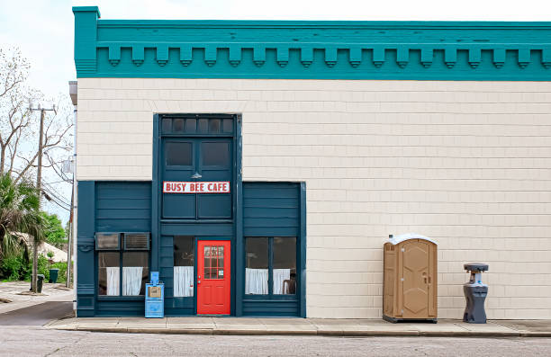 Best Portable toilet rental cost  in Moosic, PA